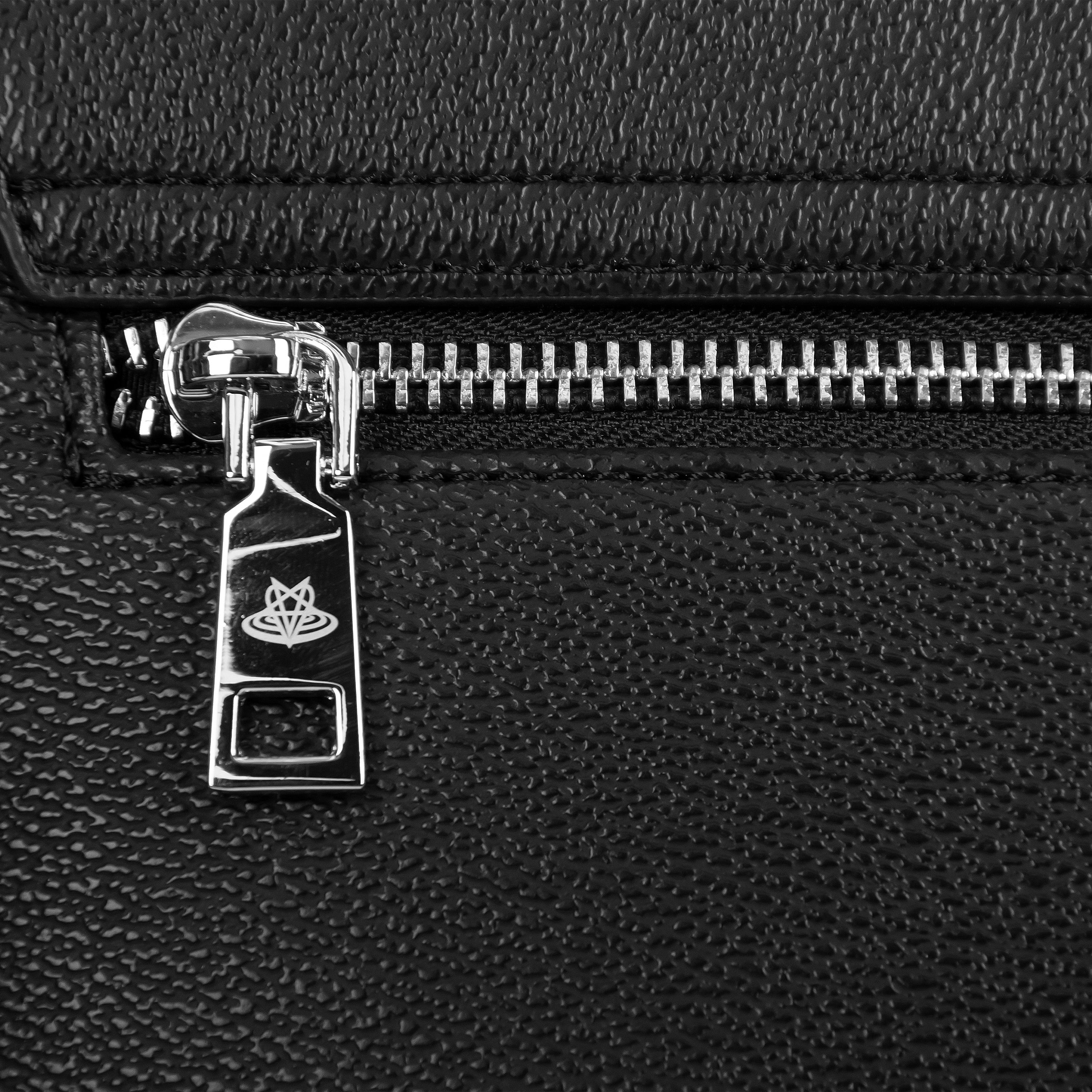 "TRIBAMETAL" LEATHER MESSENGER BAG